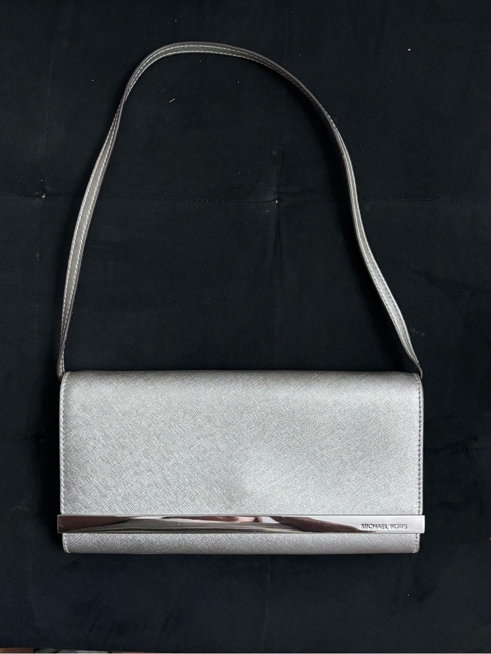 Michael Kors Silver Metallic Saffiano Shoulder Bag